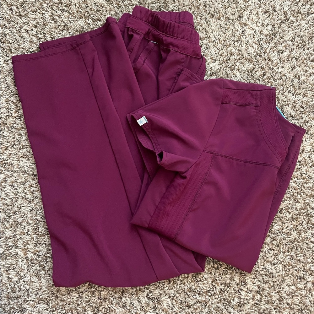 ScrubStar Burgundy Set